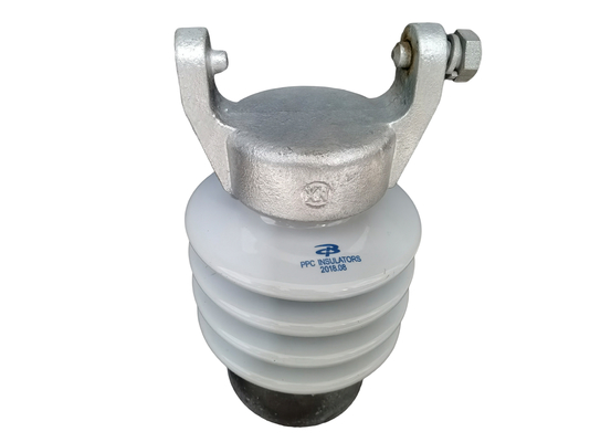 Độ bền cơ học cao C-120 Sứ cách điện Bài cách điện Suy hao thấp