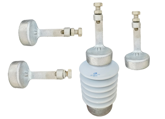 Nhiệt độ thấp tăng nhiệt độ sứ cách điện chống nứt