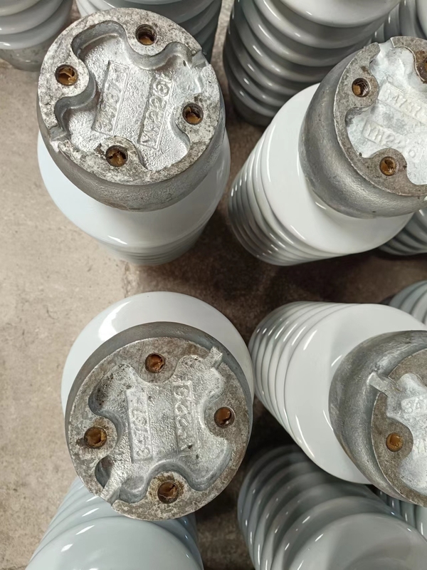 ANSI TR-208 Chất cách điện trạm lõi rắn