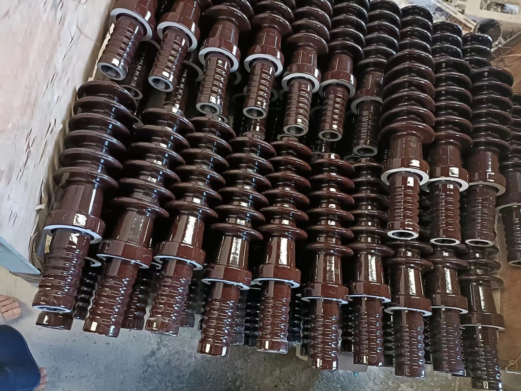 IEC 60168 Dầu Máy biến áp ASS Ống lót bằng sứ Nâu tráng men Thị trường Hàn Quốc 150kV