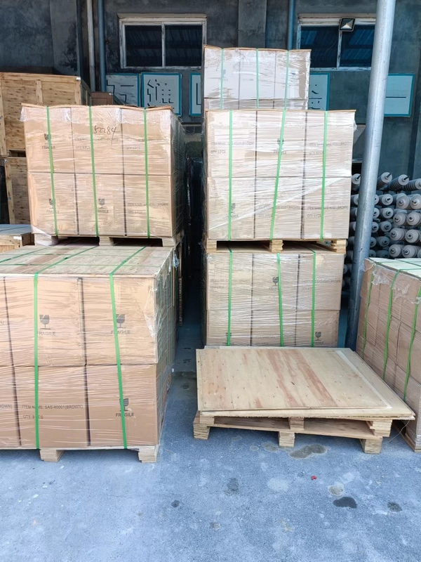 Dầu tráng men nâu ASS Ống lót sứ cao áp OEM Có sẵn 25,8kV