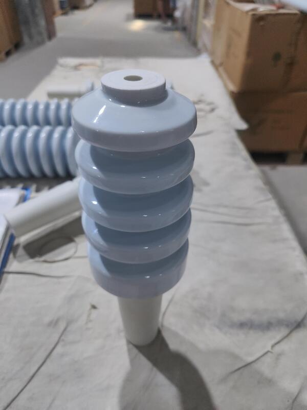 ANSI 4Shets PB1001 Chèn bộ biến áp sứ để phân phối