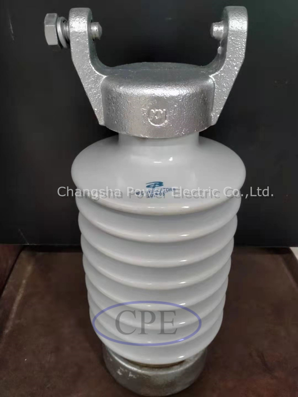 IEC 57-13 Chất cách điện đường dây sứ màu xám nhạt