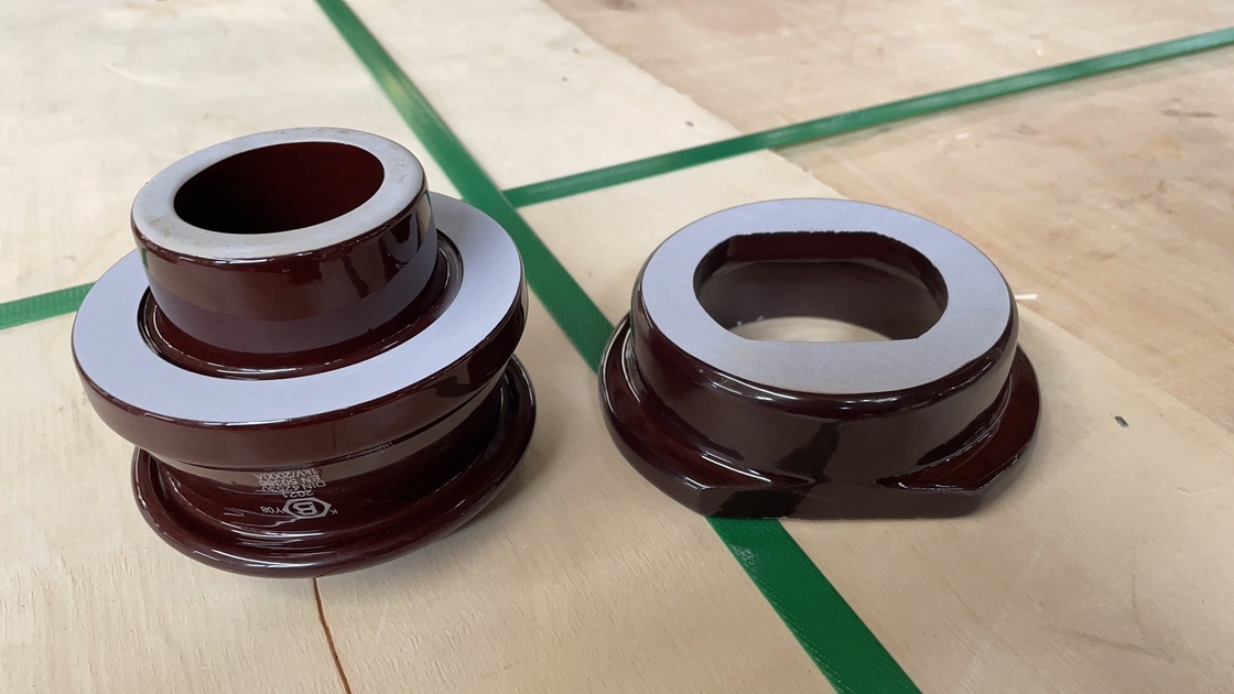 Ống lót sứ biến áp 1kV 2000A tráng men nâu