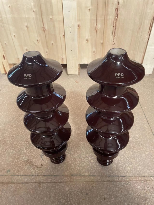 Ống lót sứ biến áp tiêu chuẩn DIN 30kV 250A với tráng men màu nâu