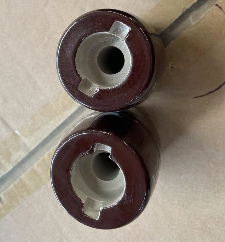 Tiêu chuẩn IEC Máy biến áp sứ OEM Ống lót màu nâu tráng men 200A
