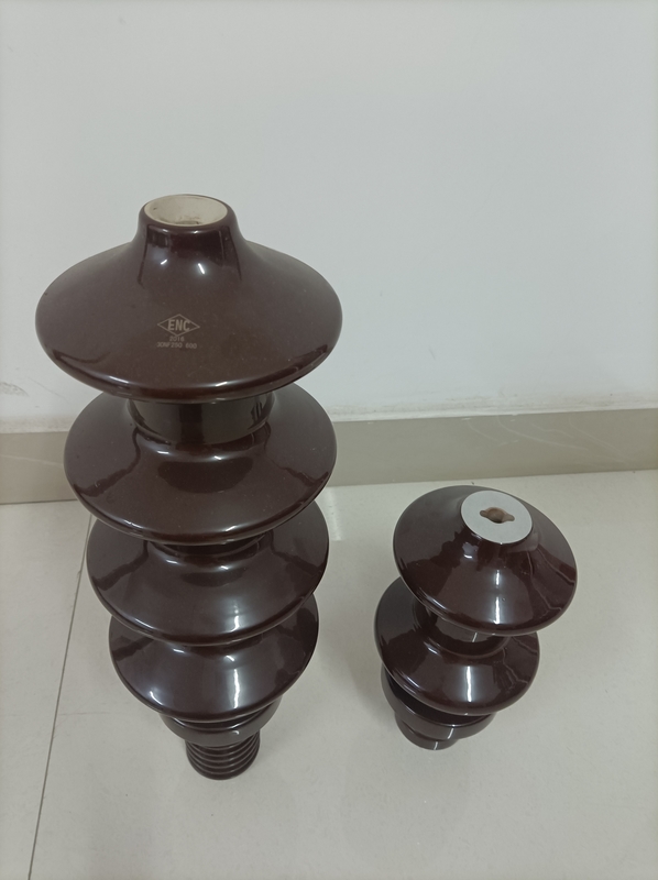 Sứ cách điện ống lót máy biến áp C-110 Tiêu chuẩn DIN