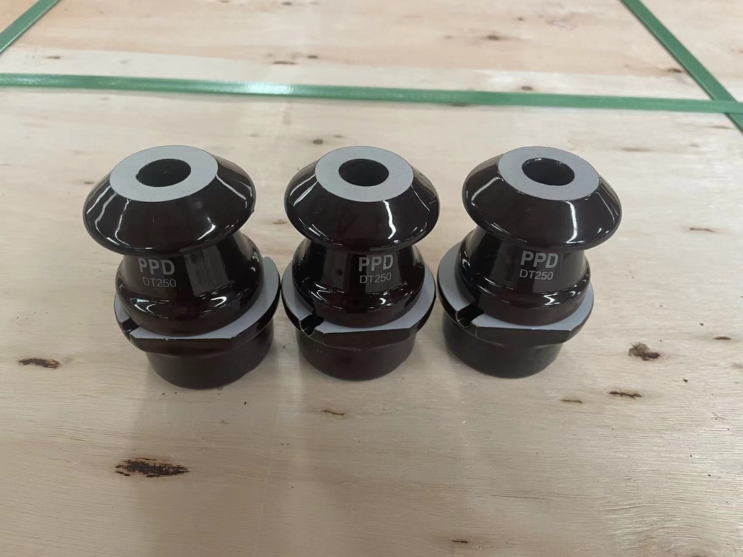 Ống lót sứ biến áp 1kV 250A tiêu chuẩn DIN CD70MM OEM