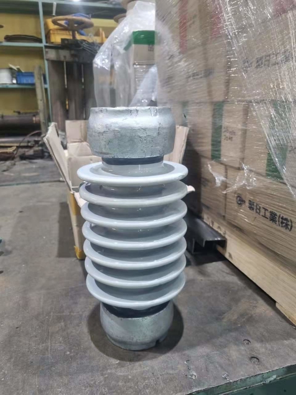 Trạm tráng men xám Cách điện sứ cách điện 8.9kN ANSI TR-208 OEM