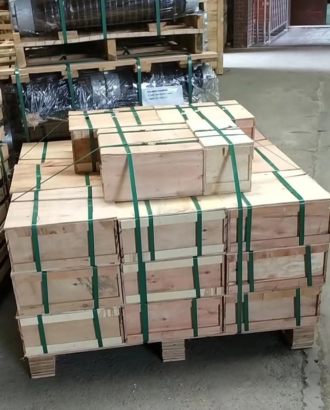 Trạm tráng men xám Cách điện sứ cách điện 8.9kN ANSI TR-208 OEM